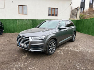 Audi Q7 foto 2