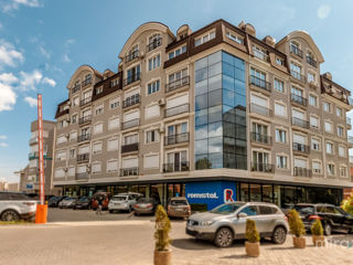 Apartament cu 3 camere, 129 m², Botanica, Chișinău foto 1