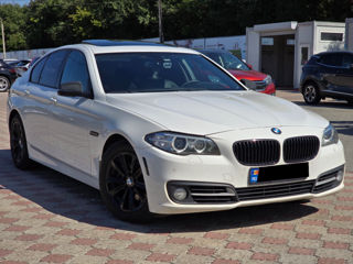 BMW 5 Series foto 5