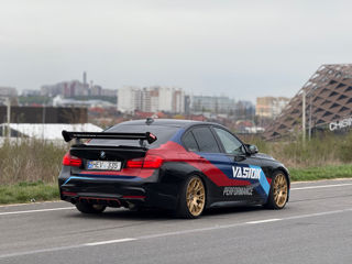 BMW 3 Series foto 17
