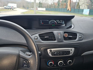 Renault Grand Scenic foto 9