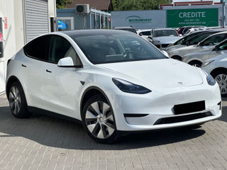 Tesla Model Y foto 4