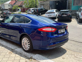 Ford Fusion foto 7