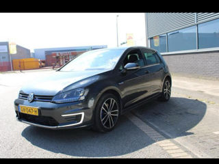 Volkswagen Golf foto 2