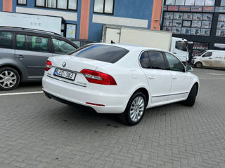 Skoda Superb foto 6