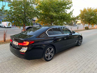 BMW 5 Series foto 7