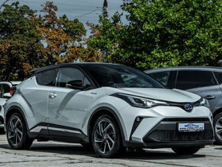 Toyota C-HR foto 4