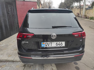 Volkswagen Tiguan foto 2