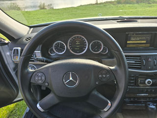 Mercedes E-Class foto 10