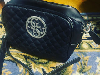 genti guess crossbody