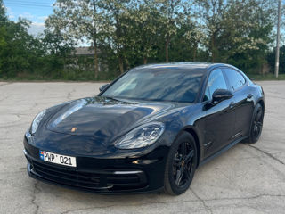 Porsche Panamera foto 3