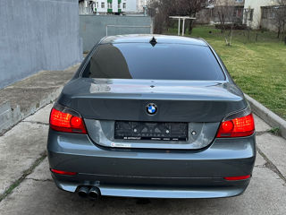 BMW 5 Series foto 5