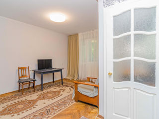 Apartament cu 3 camere, 59 m², Botanica, Chișinău foto 1