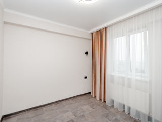 Apartament cu 2 camere, 78 m², Buiucani, Chișinău foto 10