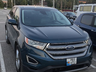 Ford Edge foto 1