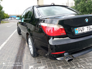 BMW 5 Series foto 9