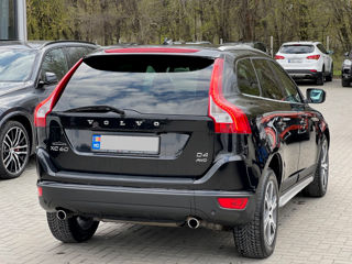 Volvo XC60 foto 4