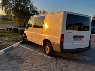 Ford Transit foto 2