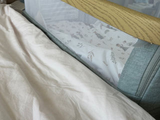 Продам кроватку + 2 набора постельного белья foto 4