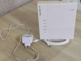 Vînd router WI-FI ZTE Experia Box v10 ZXHN H369A cu viteza de 1300 Mbit/s foto 6