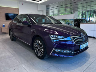 Skoda Superb foto 4