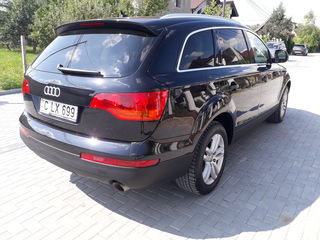 Audi Q7 foto 2