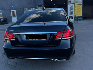 Mercedes E-Class foto 6