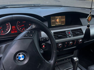 BMW 5 Series foto 7