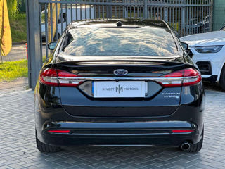 Ford Fusion foto 5