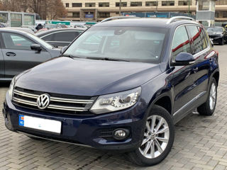 Volkswagen Tiguan foto 1