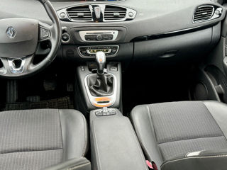 Renault Grand Scenic foto 7