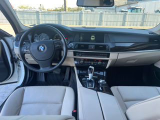 BMW 5 Series foto 8