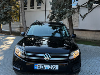 Volkswagen Tiguan foto 3