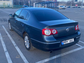 Volkswagen Passat foto 4