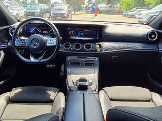 Mercedes E-Class foto 8