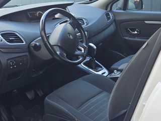 Renault Scenic foto 7