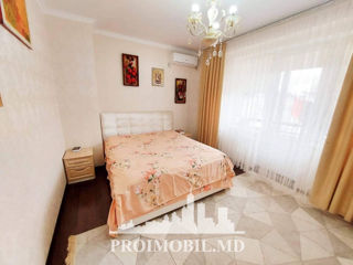 Townhouse în 4 nivele, Botanica, 200 mp + 2 ari! foto 5