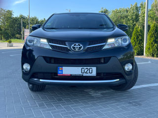 Toyota Rav 4 foto 4