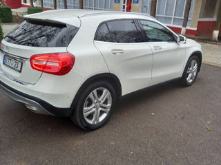 Mercedes GLA foto 9