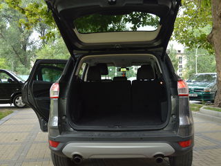 Ford Kuga foto 9