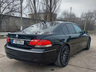 BMW 7 Series foto 4