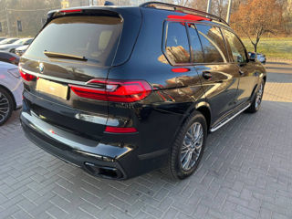 BMW X7 foto 3