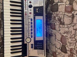 Yamaha PSR-550