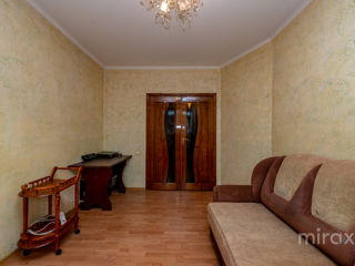 Apartament cu 3 camere, 90 m², Buiucani, Chișinău foto 13
