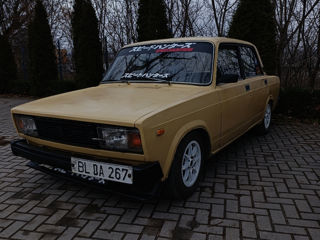 Lada / ВАЗ 2105 foto 2