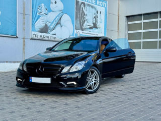 Mercedes E-Class Coupe фото 8