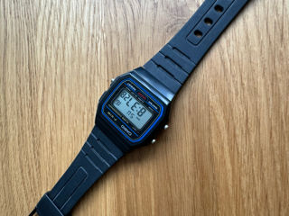 Casio F-9W