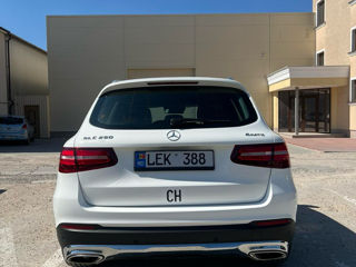 Mercedes GLC foto 2