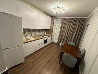 Apartament cu 3 camere, 70 m², Râșcani, Chișinău foto 3