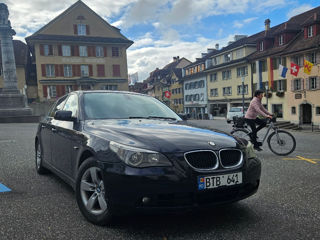 BMW 5 Series foto 3